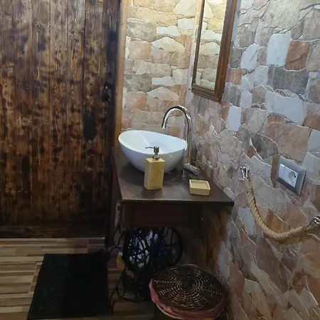 Casa Del Viaggiatore * Santadi